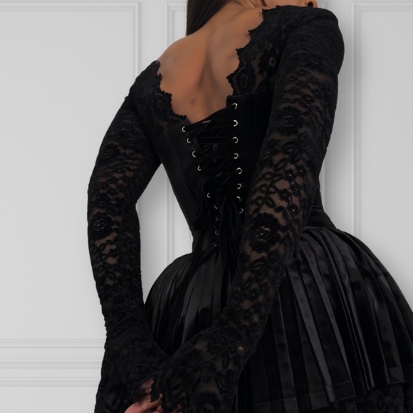 Binwa London Lace and Velvet Dress - Picture 3 of 7